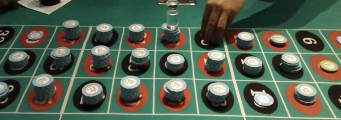 Big bets on roulette
