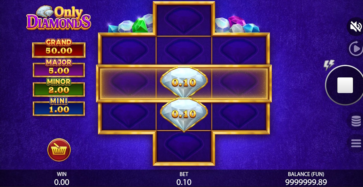 Base game in Only Diamonds by Gamzix