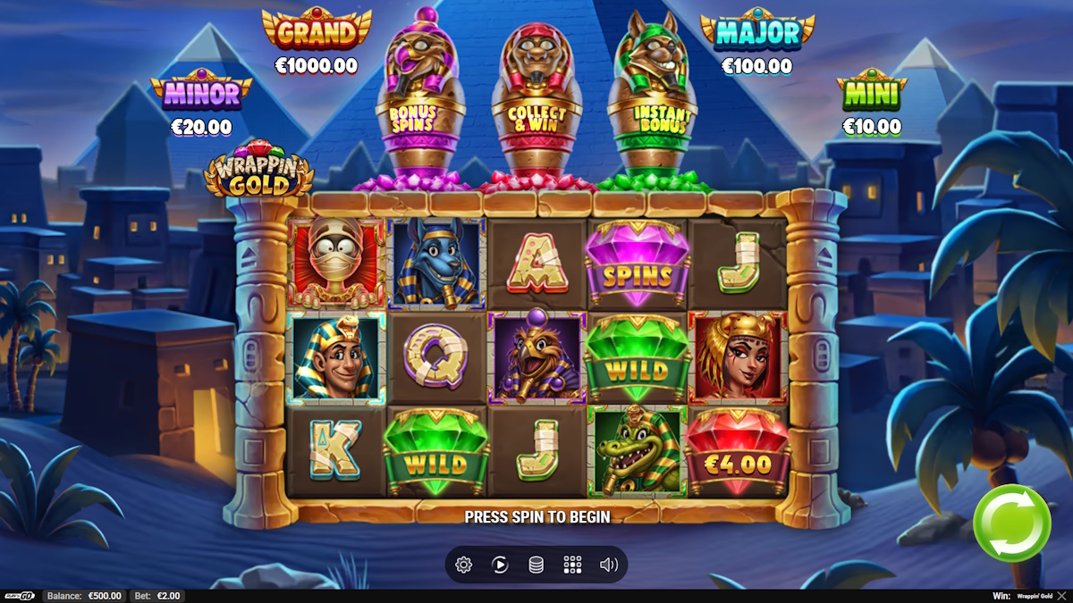 Base game in Wrappin’ Gold by Play'n GO