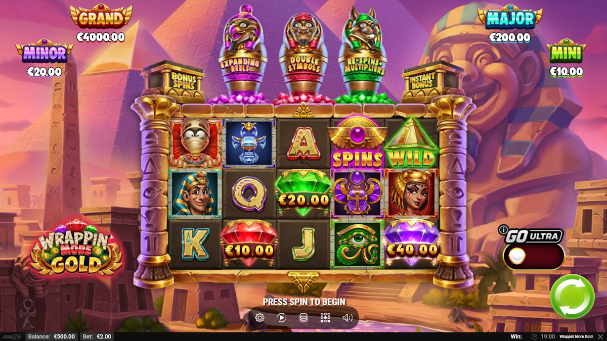Base game in Wrappin More Gold by Play'n GO